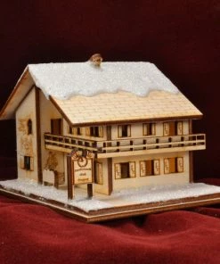 Frankenmuth Clock Company Ginger Cottage