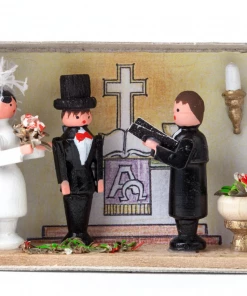 Frankenmuth Clock Company 028/094 - Matchbox Scene With Bride & Groom