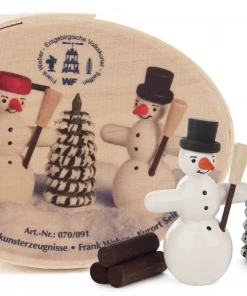 Frankenmuth Clock Company 070/091 - Chip Box With Snowmen & Tree German Souvenirs