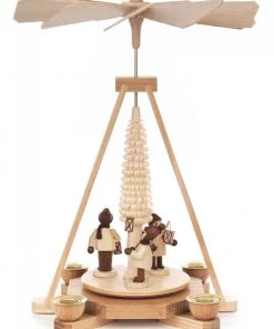 Frankenmuth Clock Company View All 085/484/4 - Pyramid With Children Holding Lanterns (14mm Candles)
