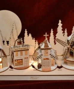 Frankenmuth Clock Company Apline Sunset Mantel Display